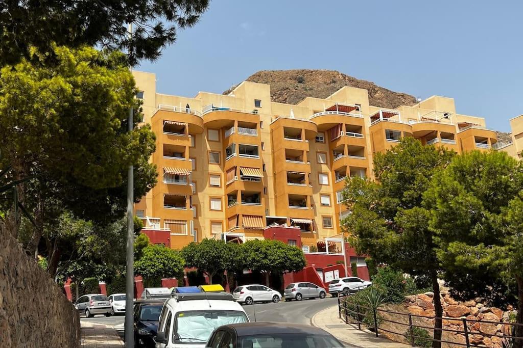 Ks Maral - Kaleria Apartment *